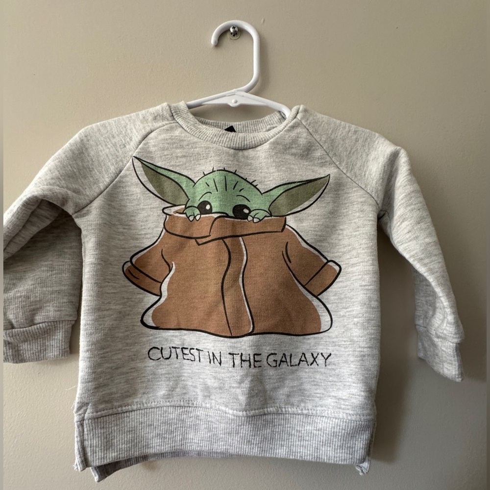 Star Wars Baby Yoda Grogu Cutest In The Galaxy Sweater Sweatshirt 6-9M Gray EUC
